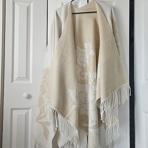 NEW Warm White Sand Beige Open cape blanket Fringe Poncho  Semi-Reversible READ